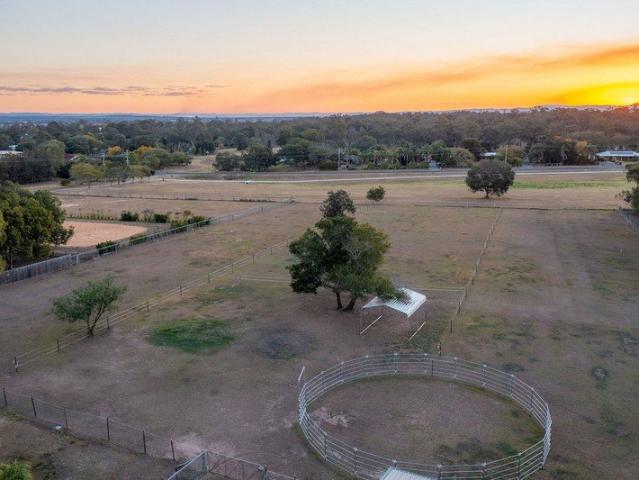 House for sale in Lowood