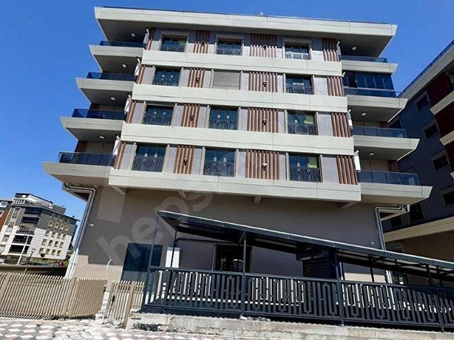 Akhisar, Manisa içerisinde satılık mülk