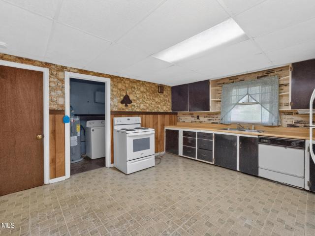 House for sale in Colonie, New York