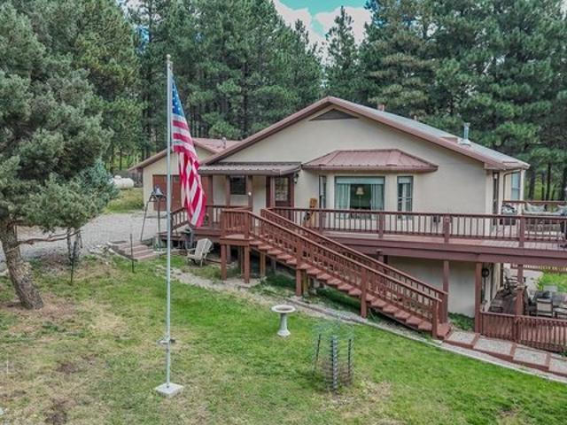 House for sale in Mayhill, New Mexico