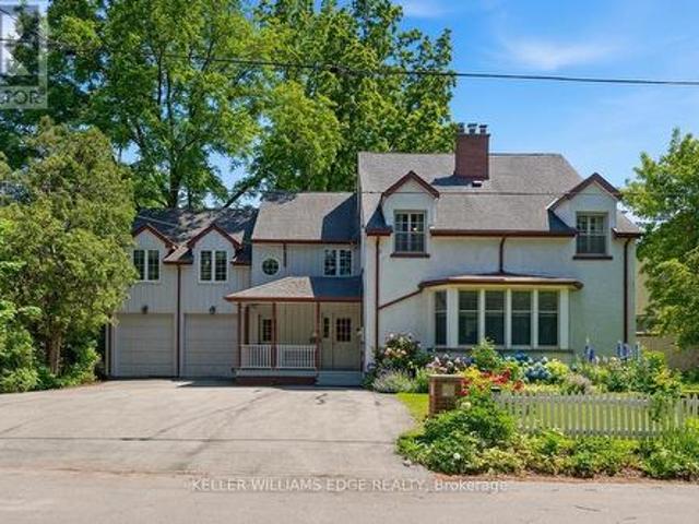 House for sale in Ancaster, Ontario