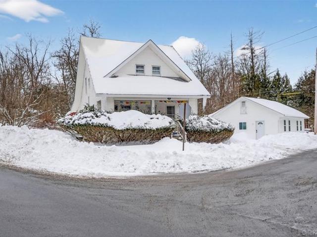 House for sale in Bloomington, New York