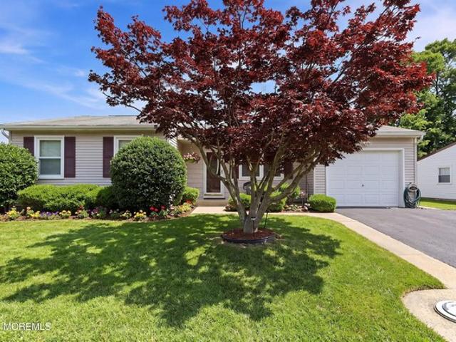 House for sale in Whiting, New Jersey