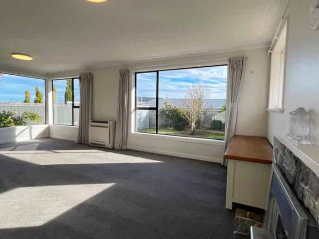 House for rent in Otakou