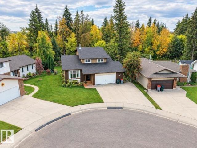 House for sale in Stony Plain, Alberta