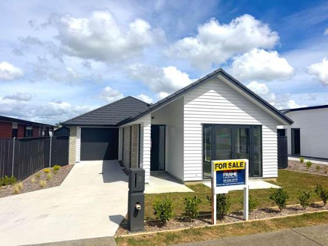 House for sale in Paerātā, Franklin
