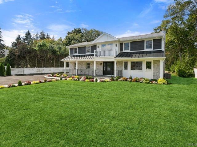 House for sale in Woodbury, Nassau County