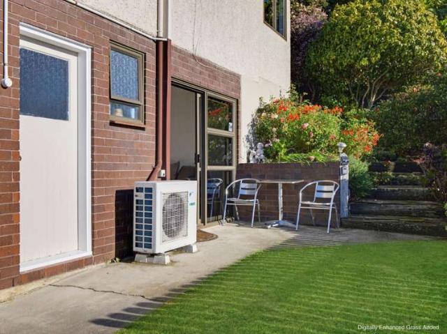 House for sale in Otakou