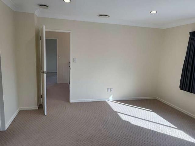 House for rent in Howick, Oroua County