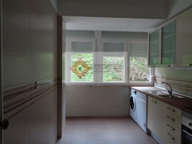 Apartamento alugar em Santa Clara, Lisboa