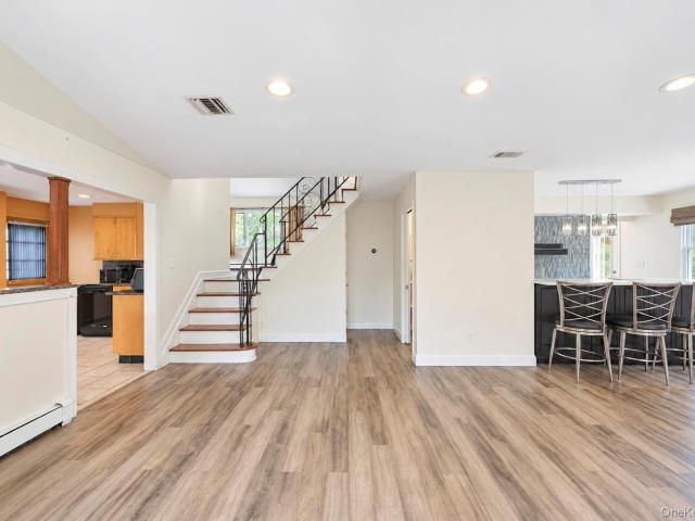 House for sale in North Babylon, Town of Babylon