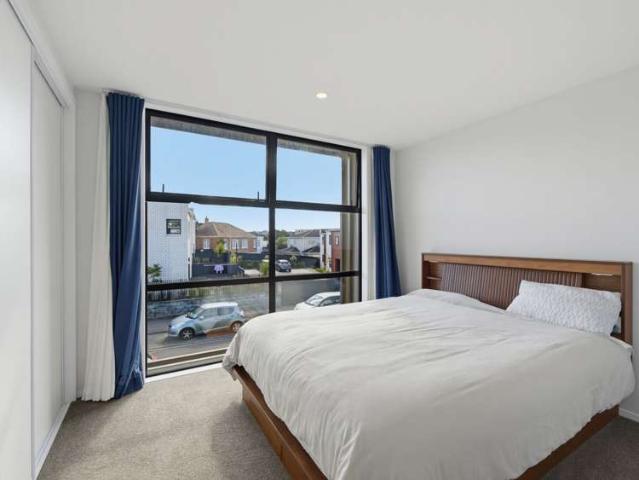 Townhouse for sale in Mount Roskill, Oroua County