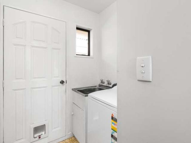 House for sale in Chaslands, Canterbury