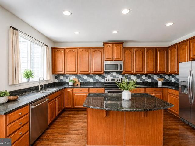 Townhouse for sale in Colonial Forge, Stafford