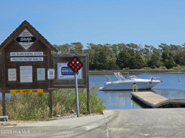 House for sale in Oak Island, North Carolina