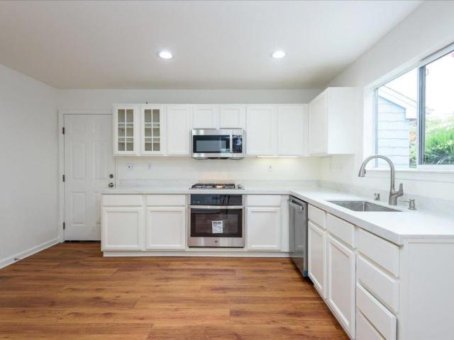 House for sale in San Mateo, San Mateo County