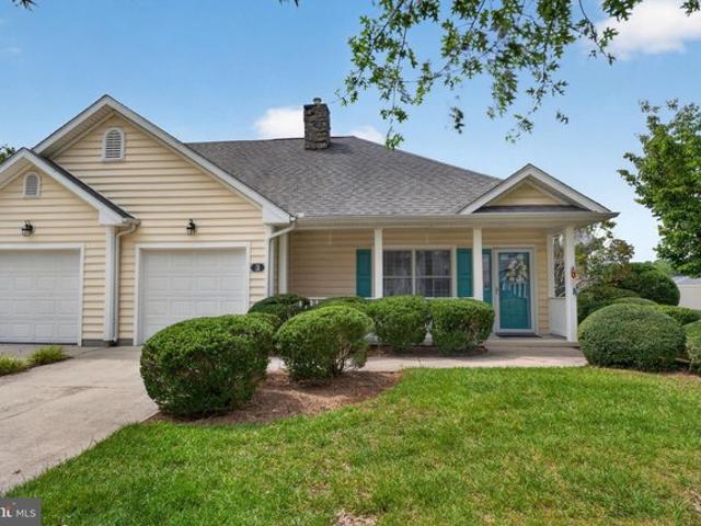 Townhouse for sale in Delaware