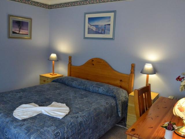 Room for rent in Cockburn, Western Australia