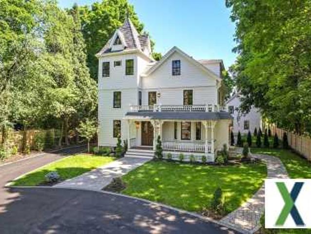 Apartment for sale in Newton