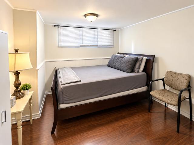 Room for rent in Durham, Ontario