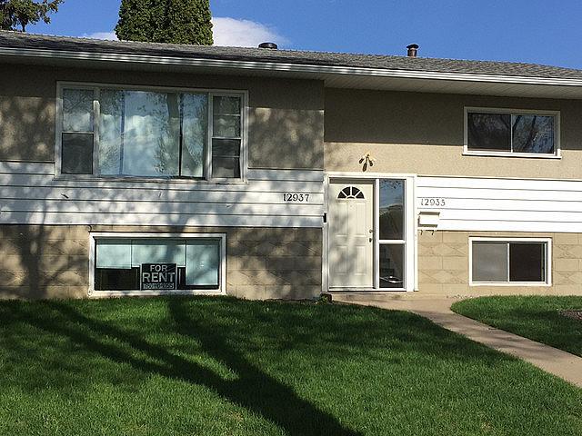 Duplex for rent in Edmonton