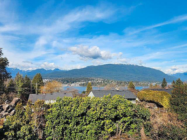 House for rent in Burnaby, British Columbia
