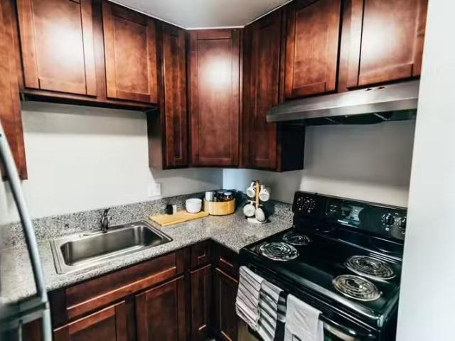 Condo for sale in Oakland Condo for sale in Oakland