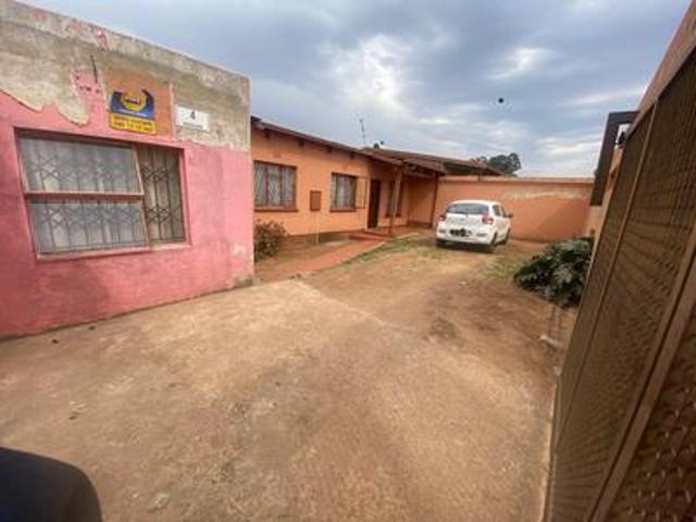 House for sale in Vosloorus, Gauteng
