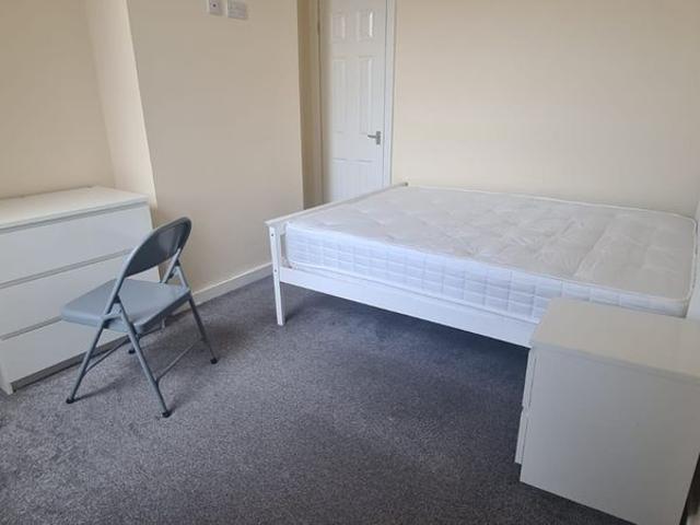 House for rent in Holbeck, Leeds