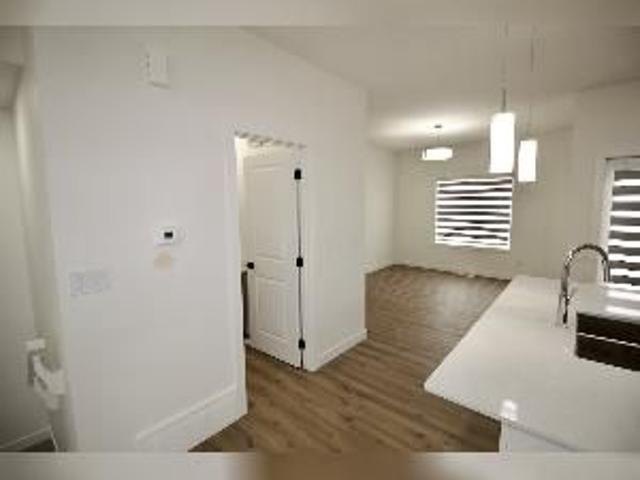 Townhouse for rent in Rolly View, Alberta