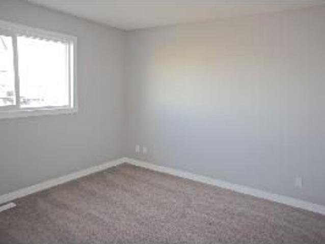 House for rent in Fort Saskatchewan, Alberta