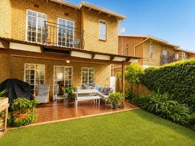 Townhouse for rent in Alexandra, Gauteng