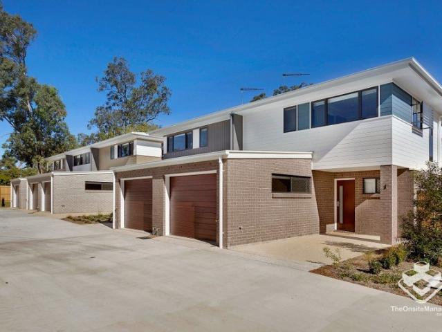 Townhouse for rent in Toombul, Queensland