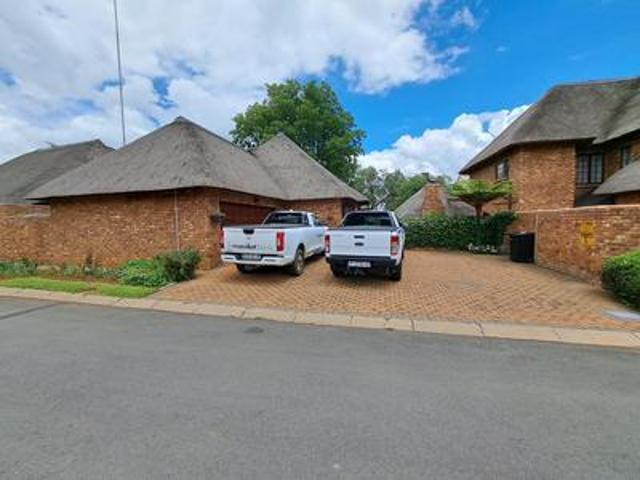 Townhouse for sale in Benoni