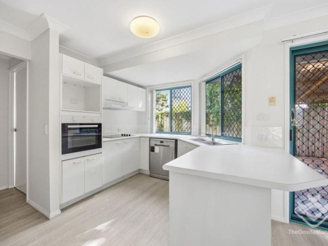 Townhouse for sale in Fernbrook, Queensland