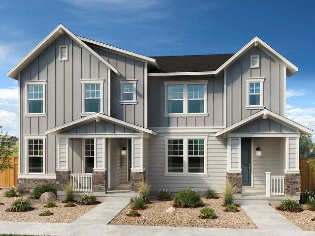 Duplex for sale in Commerce City, Colorado