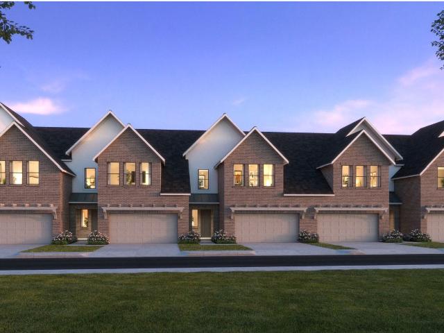 Townhouse for sale in Grand Prairie