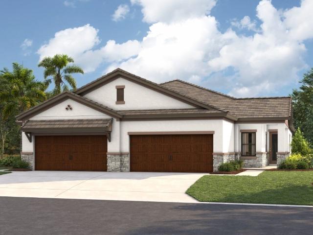 Duplex for sale in Zephyrhills, Florida