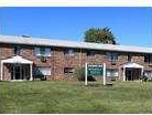 House for rent in Bernhards Bay, New York