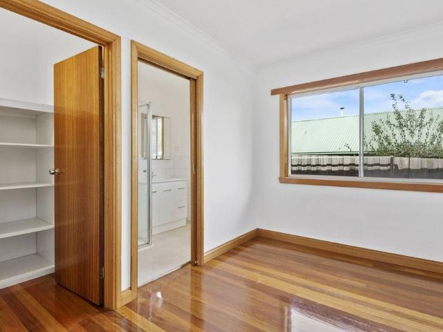 Townhouse for rent in Thomson, Geelong