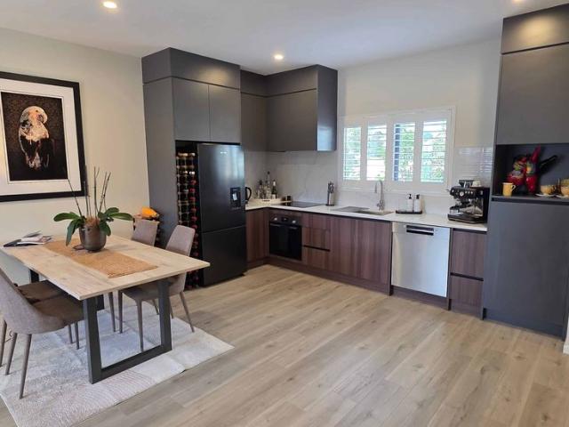 House for rent in Point England, Oroua County