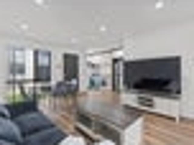 Townhouse for sale in East Tamaki, Oroua County
