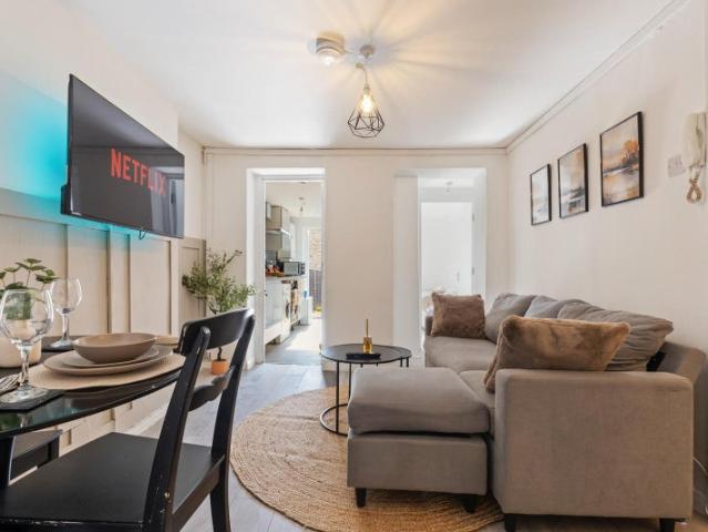 Apartment for rent in London Borough of Lewisham, New Cross