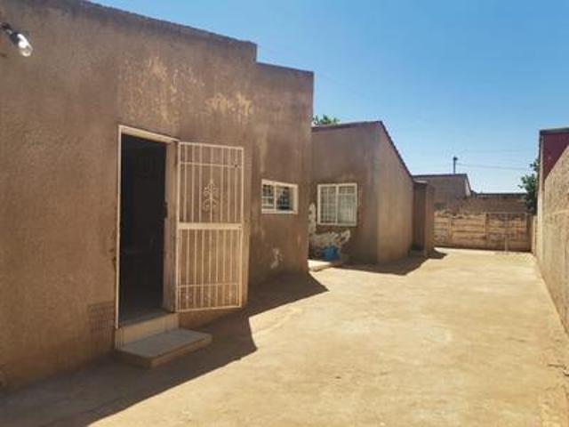 House for sale in Vosloorus, Gauteng