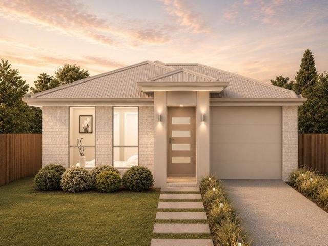 Cottage for sale in Elizabeth Park, Adelaide