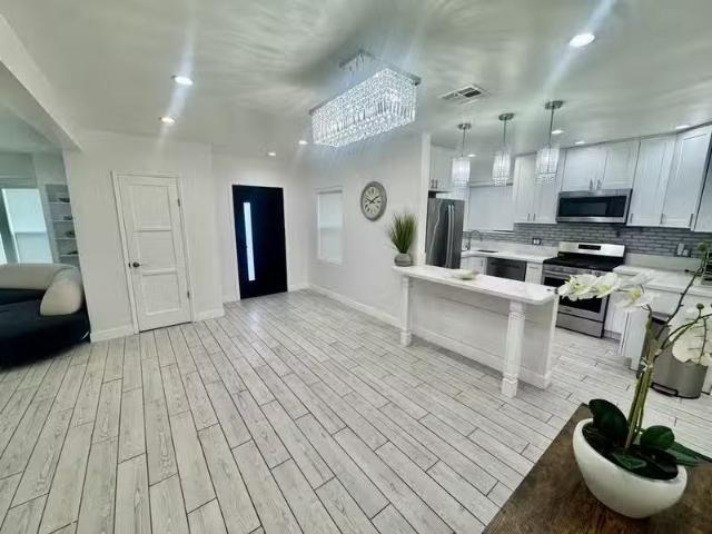 House for rent in Los Angeles