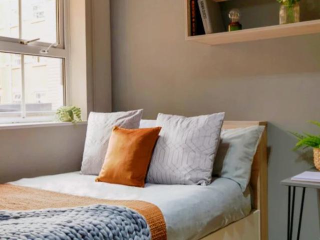 Room for rent in The Polygon, City Of Southampton