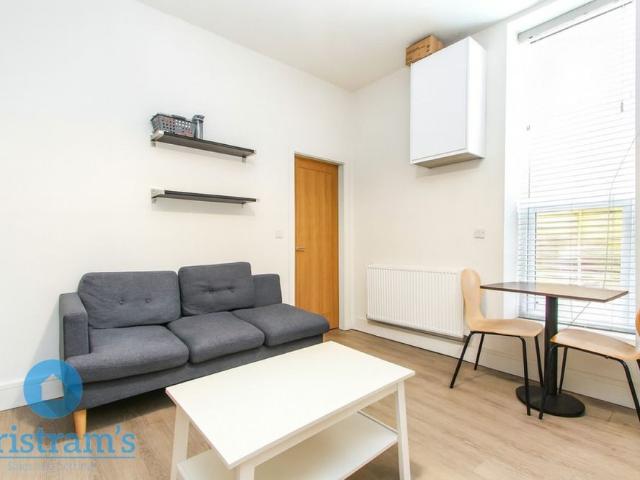 Room for rent in Barton In Fabis, East Midlands