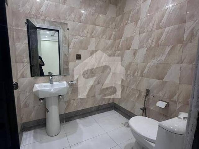 Apartment for rent in Islamabad