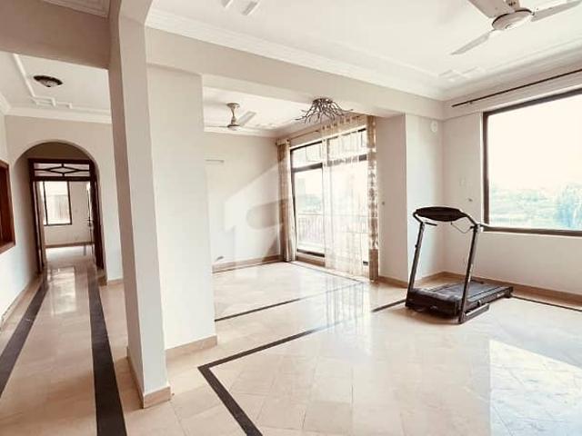 Apartment for sale in Islamabad